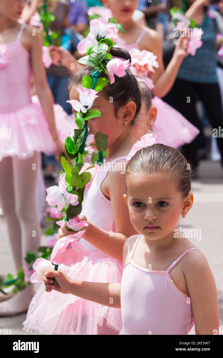 Bulgaria, Central Mountains, Kazanlak, Kazanlak Rose Festival, town produces 60% of the world's rose oil, children in the Rose Parade, NR Stock Photo