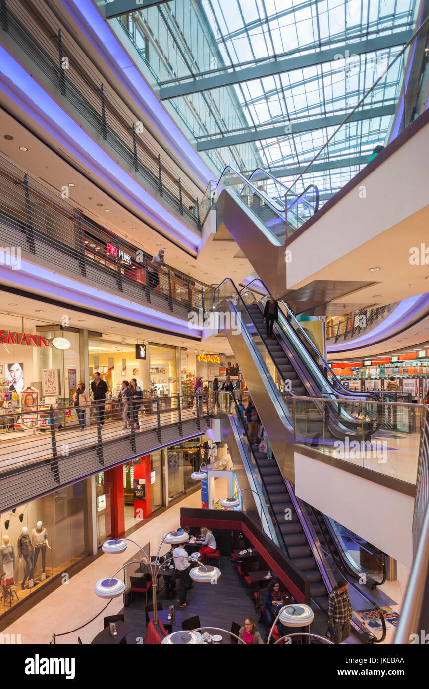 Konigsbau shopping mall hi-res stock photography and images - Alamy