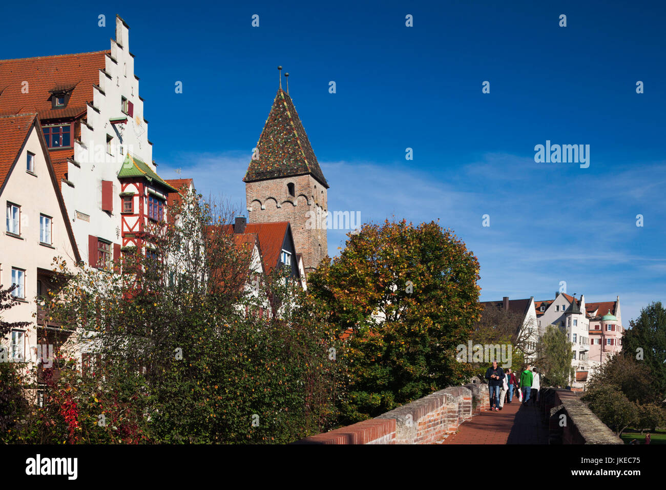 Germany, BadenWuerttemberg, Ulm, buildings along the city wall and