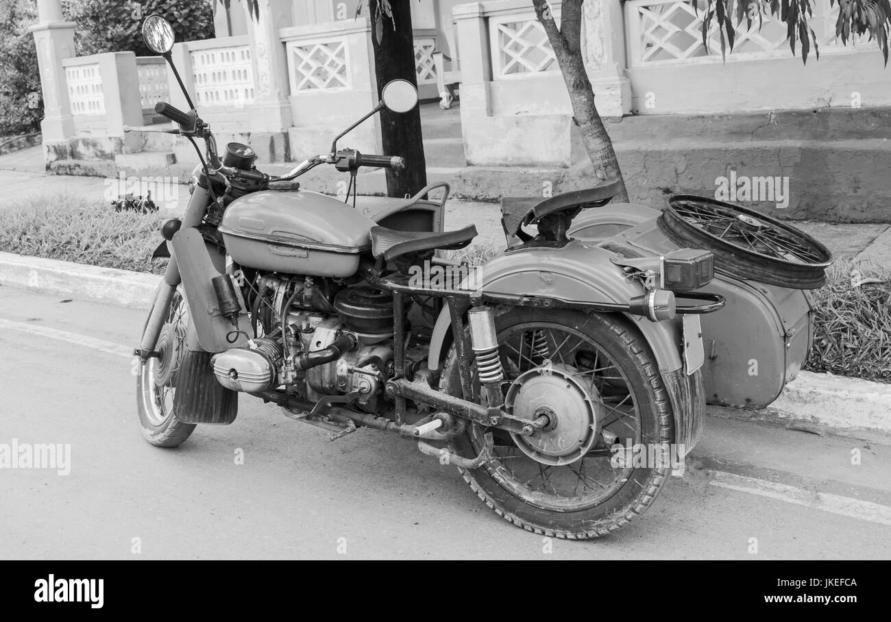 Old motorcycle with side car parked in Cuban street Stock Photo - Alamy