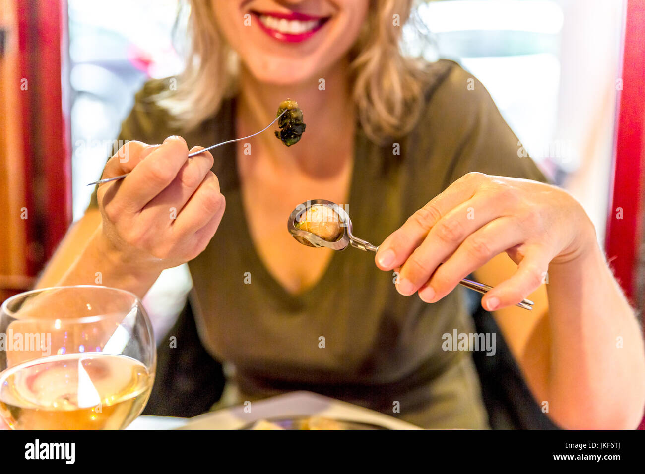 French cuisine snails hires stock photography and images Alamy