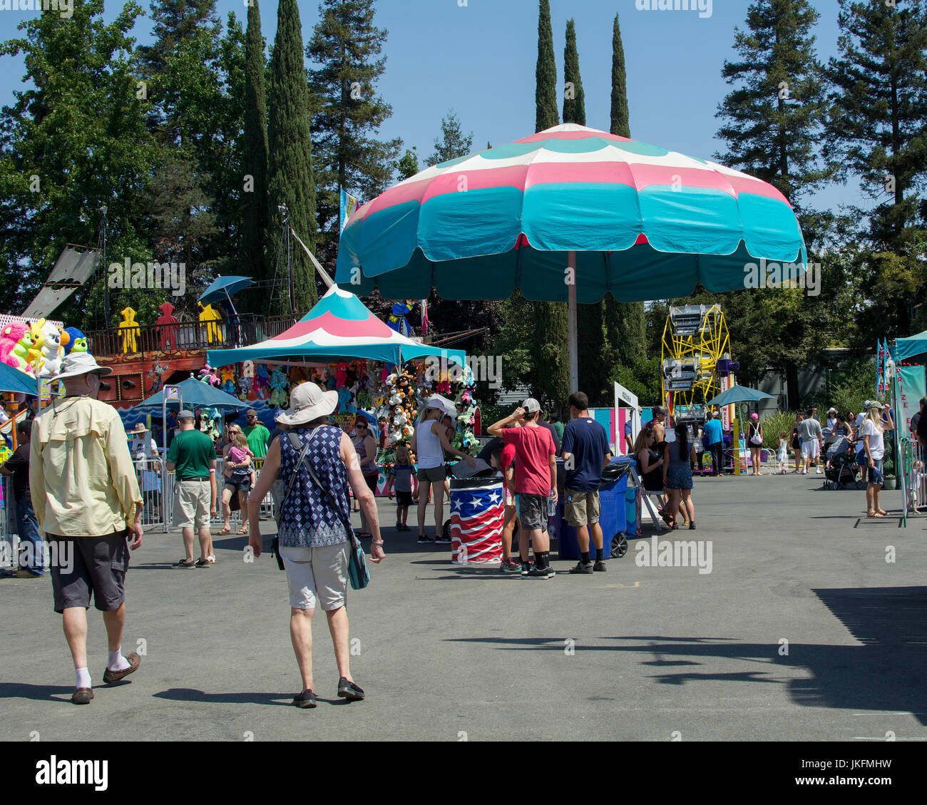Sacramento, California, USA. 23rd July, 2017.  Overview of the California State Fair, which is happening now. State fairs are competitive and recreational gatherings, and happen annually in the U.S. late summer to early fall. Credit: AlessandraRC/Alamy Live News Stock Photo