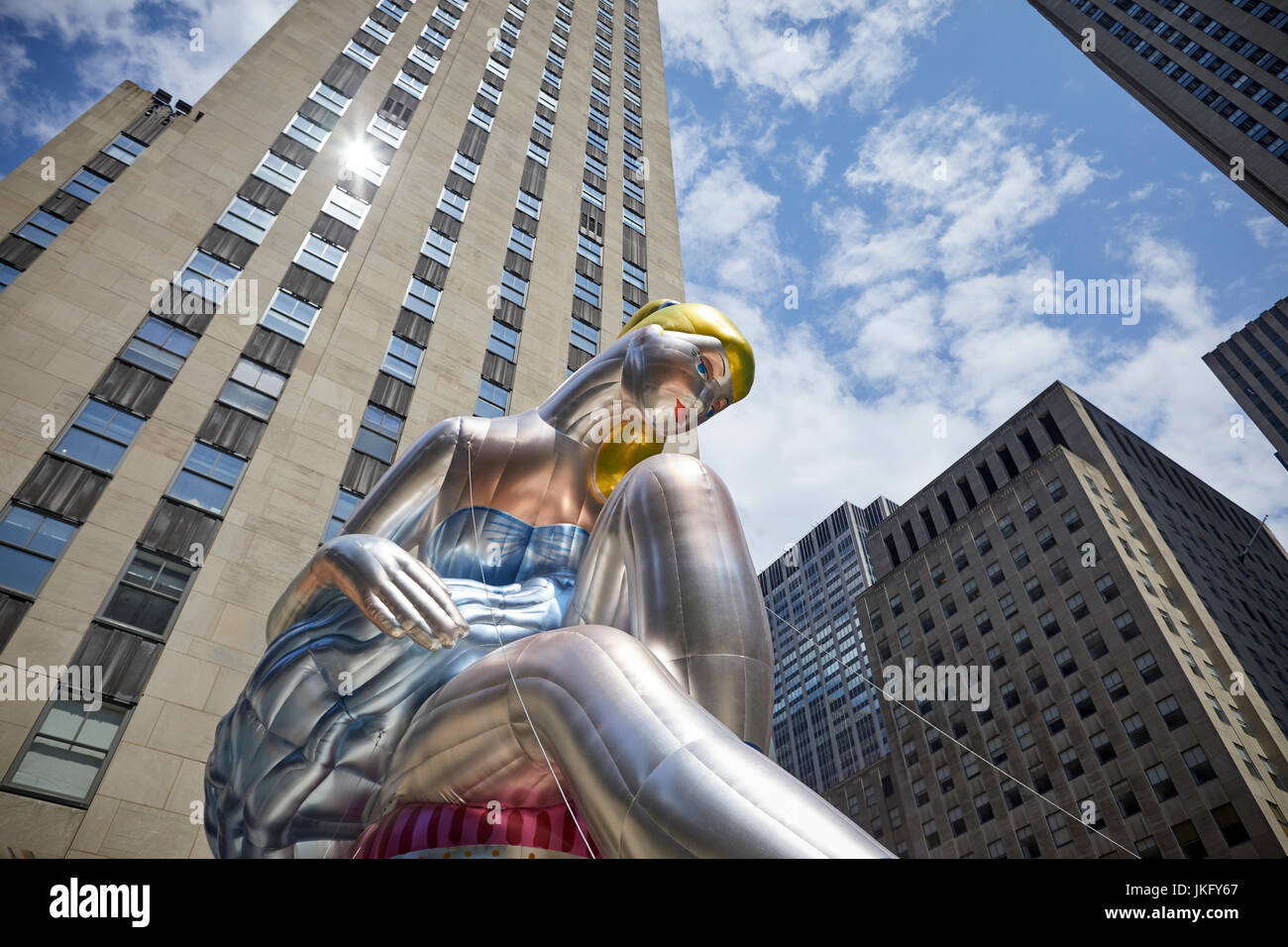 New York City, Manhattan, Seated Ballerina, Jeff Koons huge inflatable ...