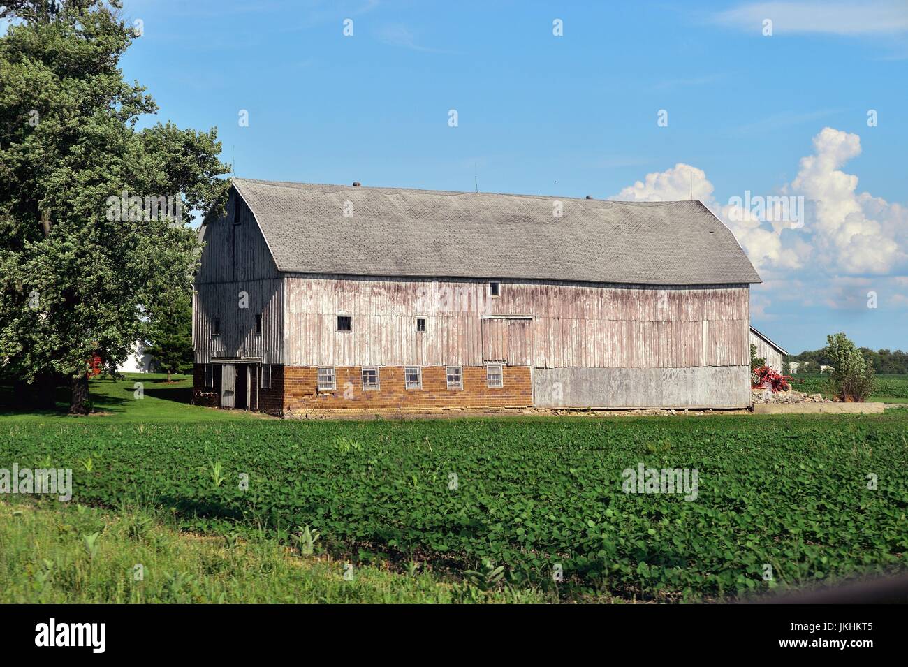Old barns usa hires stock photography and images Alamy