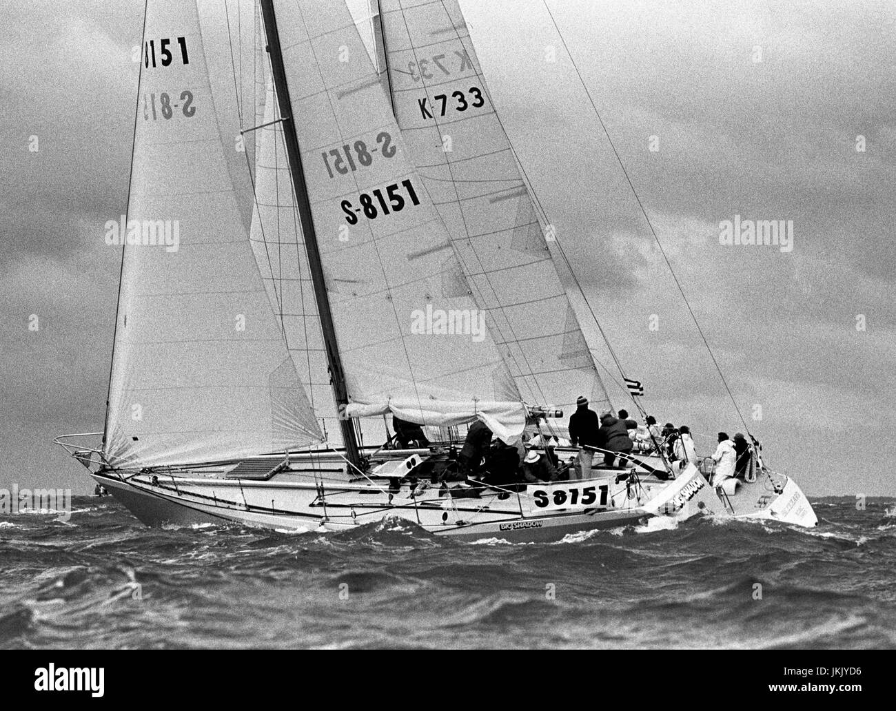 AJAXNETPHOTO. AUGUST, 1979. SOLENT, ENGLAND. - ADMIRAL'S CUP - BIG SHADOW (SWEDEN) AND BLIZZARD (GBR). PHOTO:JONATHAN EASTLAND/AJAX REF:ADC 1979 Stock Photo