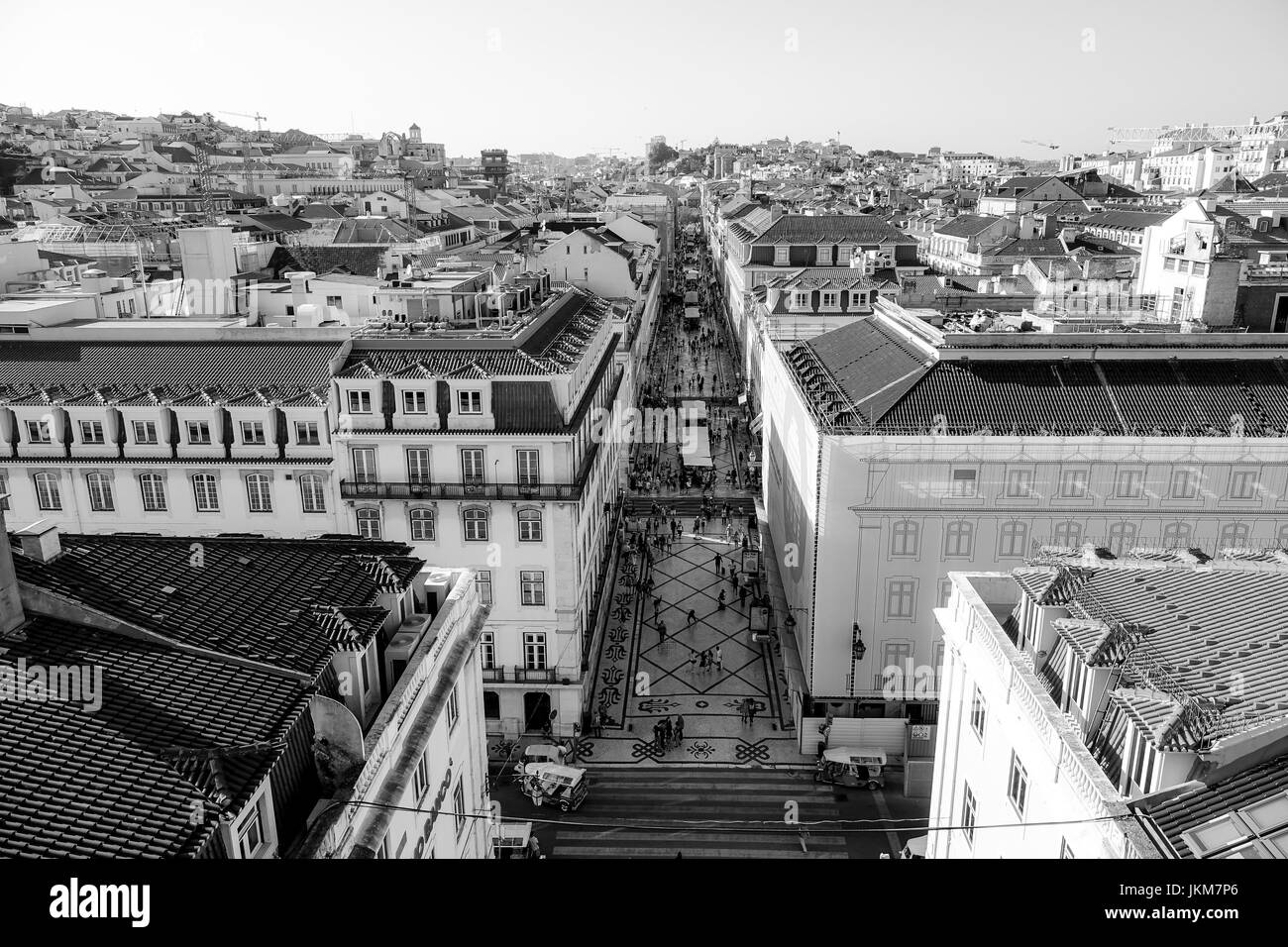 most-famous-street-in-lisbon-the-augusta-street-lisbon-portugal
