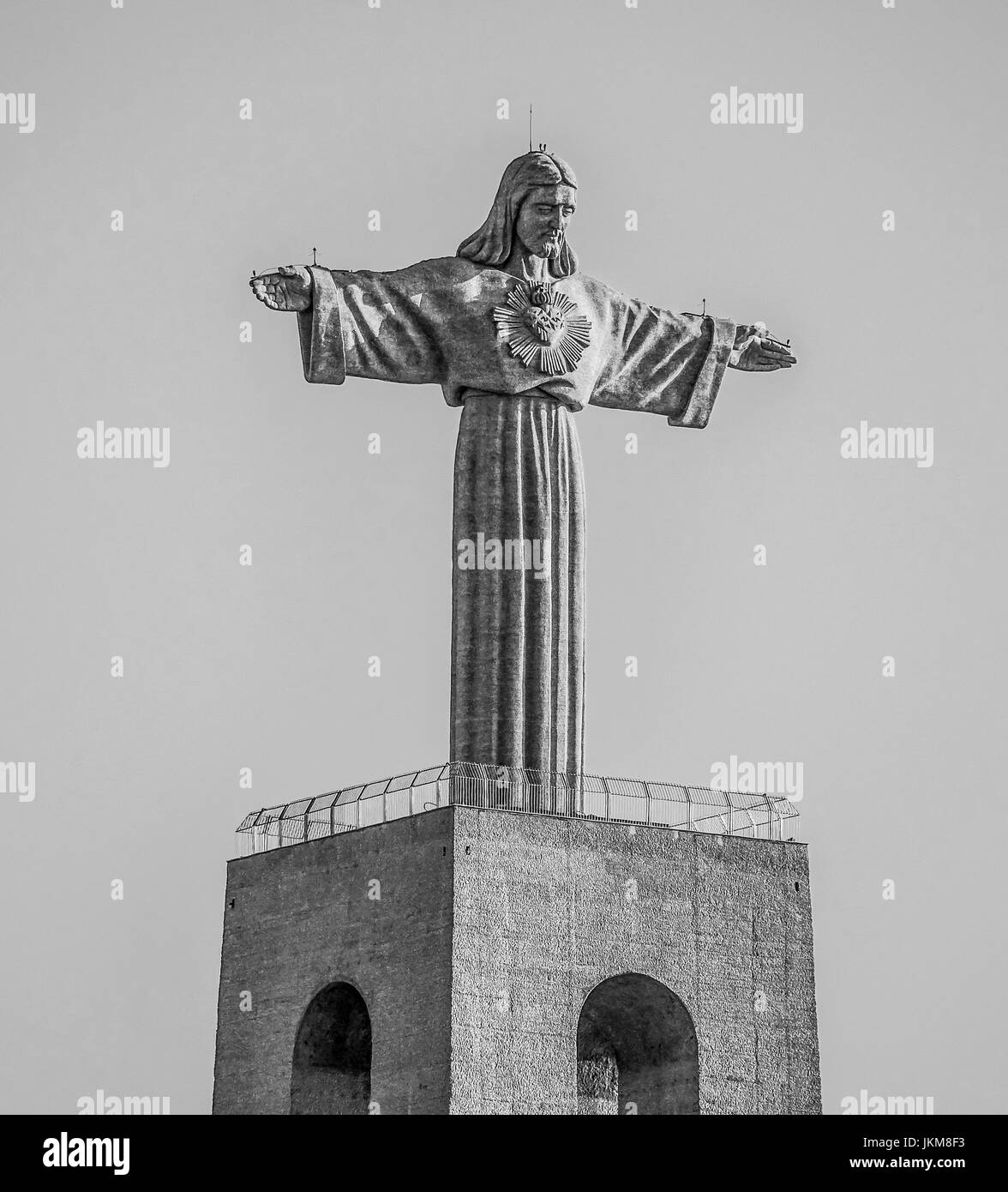 Cristo statue in Lisbon the statue of Jesus Christ Stock Photo Alamy