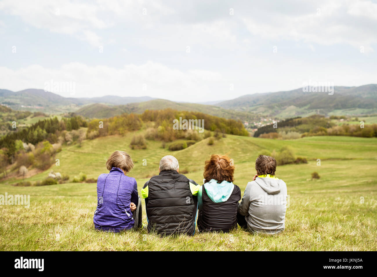 Trail group jogging rear hi-res stock photography and images - Alamy