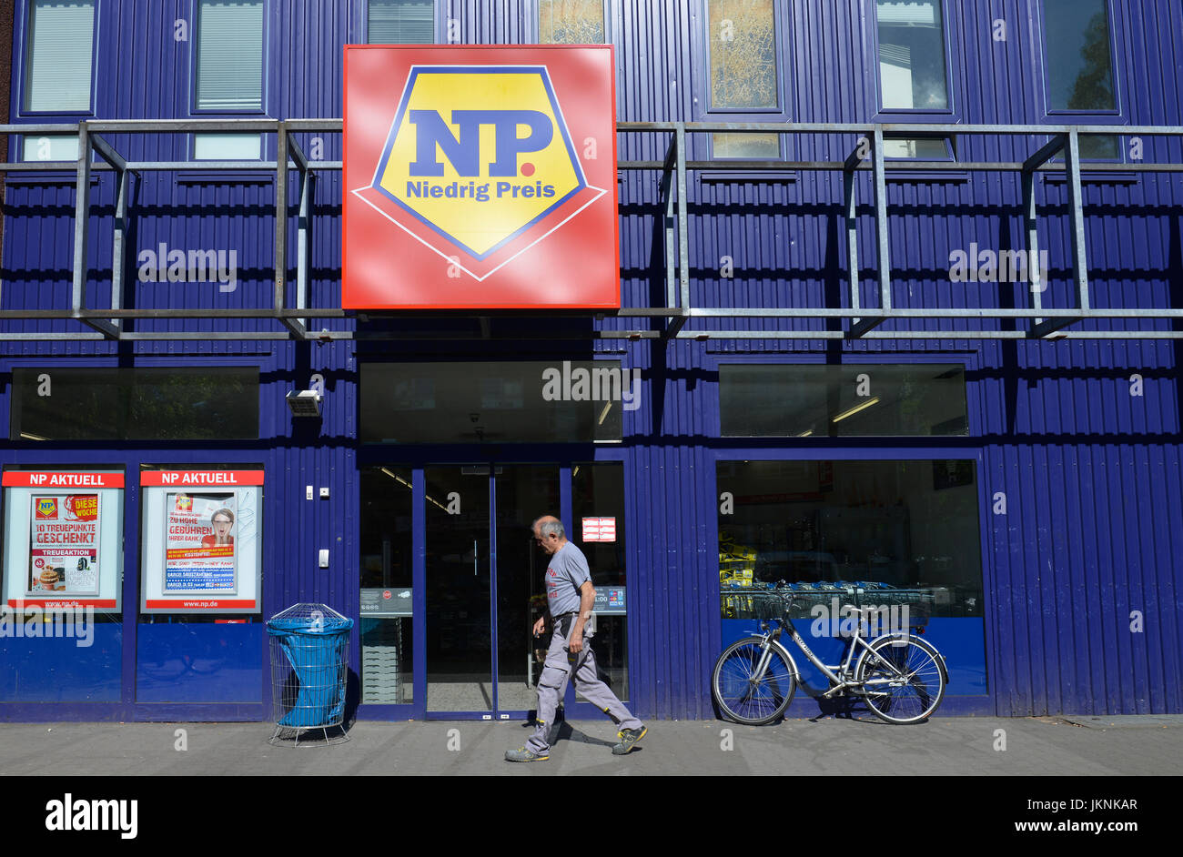 NP Market, Scharnweber street, Tegel, village Reinicken, Berlin, Germany, NP  Markt, Scharnweber Strasse, Reinickendorf, Deutschland Stock Photo - Alamy