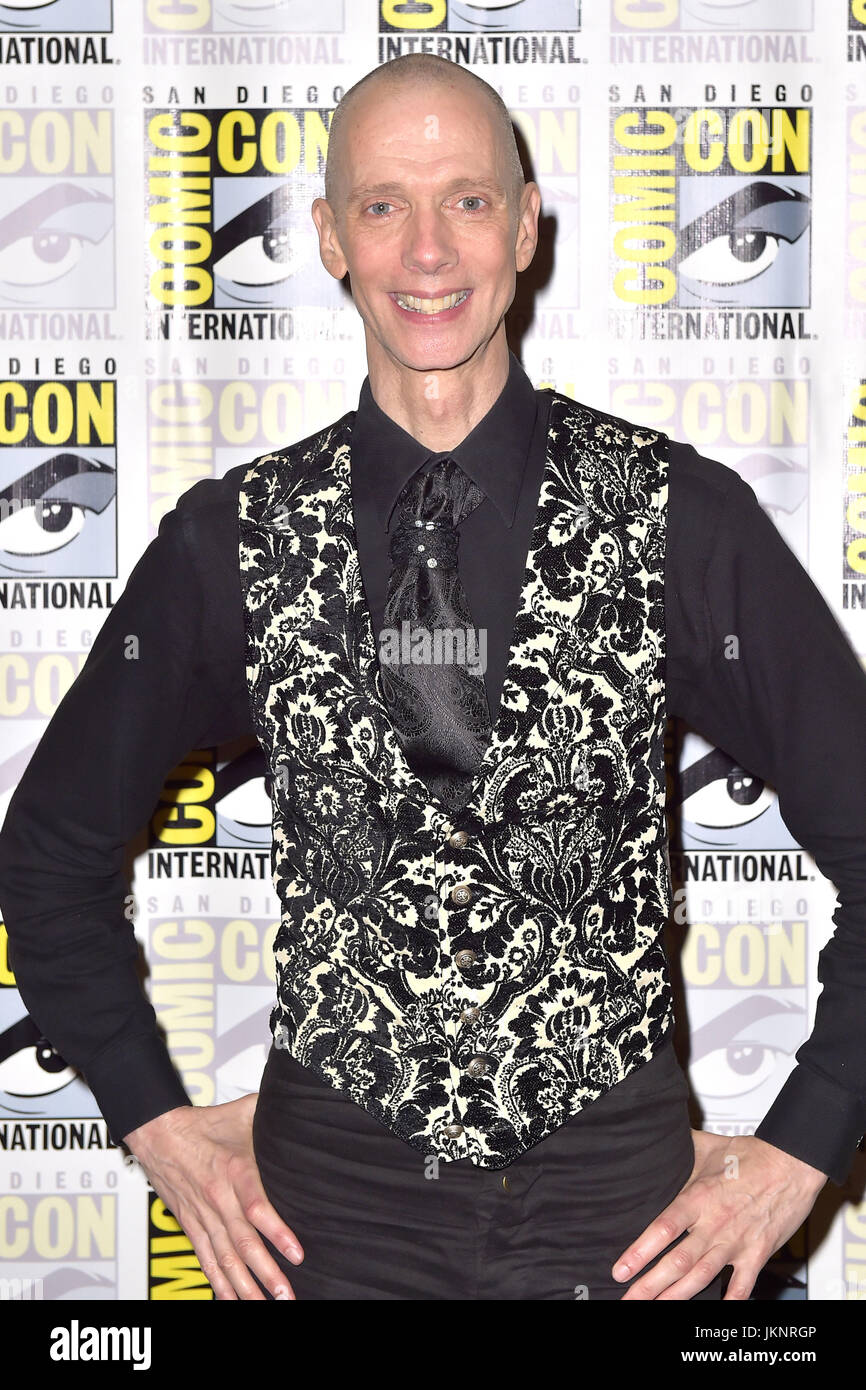 Doug Jones attends the 'Star Trek: Discovery' press line during Comic-Con International 2017 at Hilton Bayfront on July 22, 2017 in San Diego, California. | Verwendung weltweit/picture alliance Stock Photo