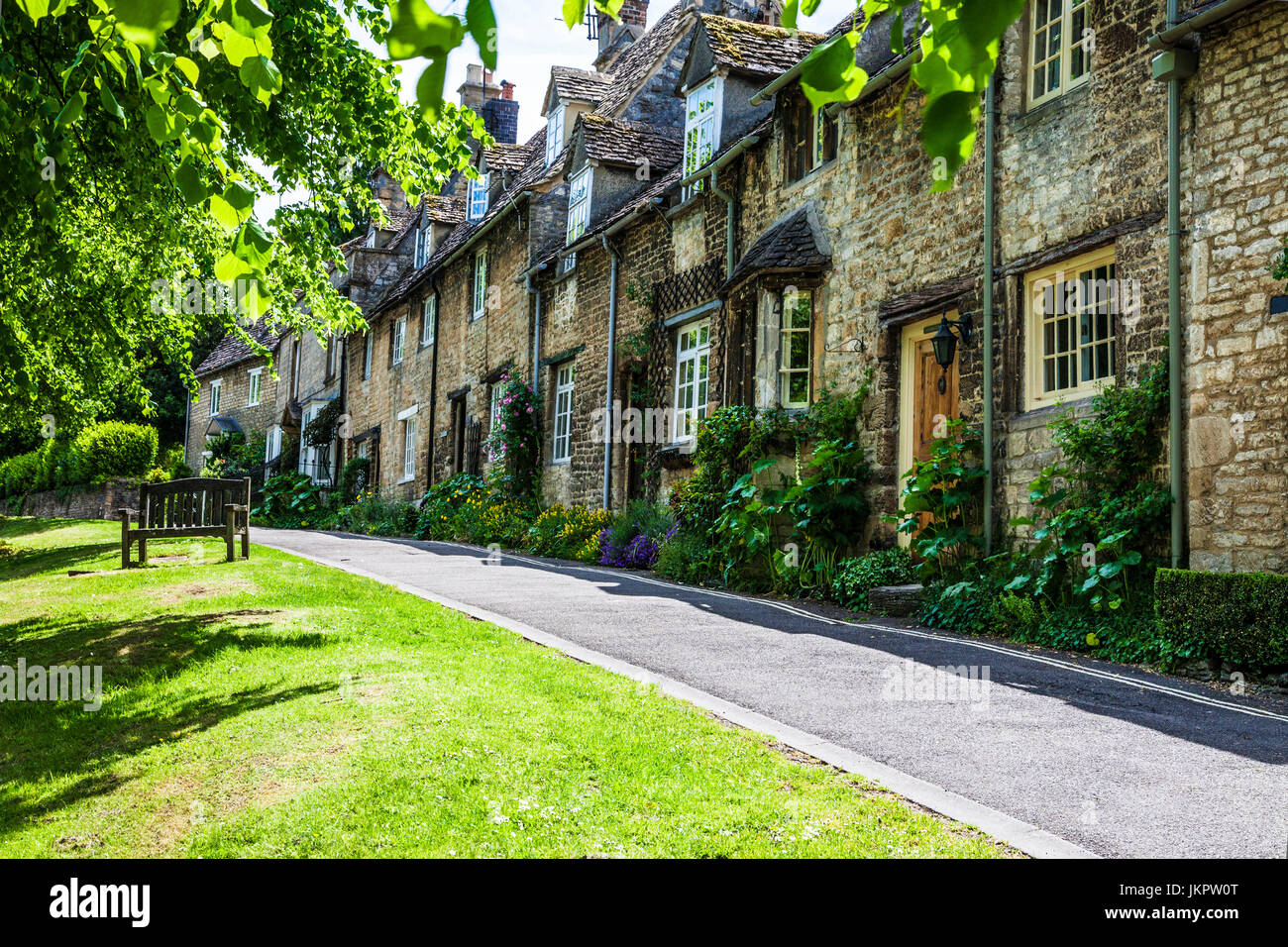 Burford village cotswolds oxfordshire hires stock photography and images Alamy