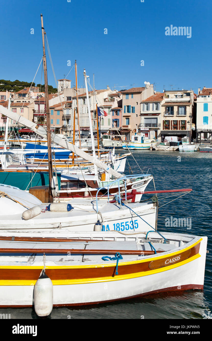 Fishing Port with Boats – Stock Editorial Photo © niglaynike #112144340