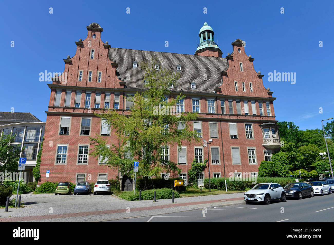City hall, standard spring dam, village Reinicken, Berlin, Germany, Rathaus, Eichborndamm, Reinickendorf, Deutschland Stock Photo
