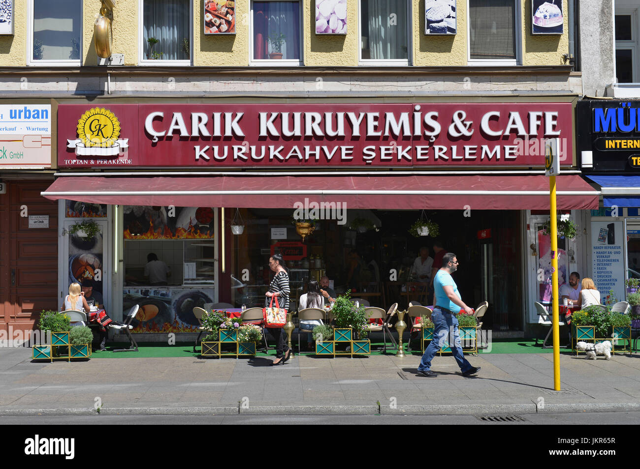 Turkish cafe, M?llerstrasse, Wedding, middle, Berlin, Germany, Tuerkisches Cafe, Muellerstrasse, Mitte, Deutschland Stock Photo