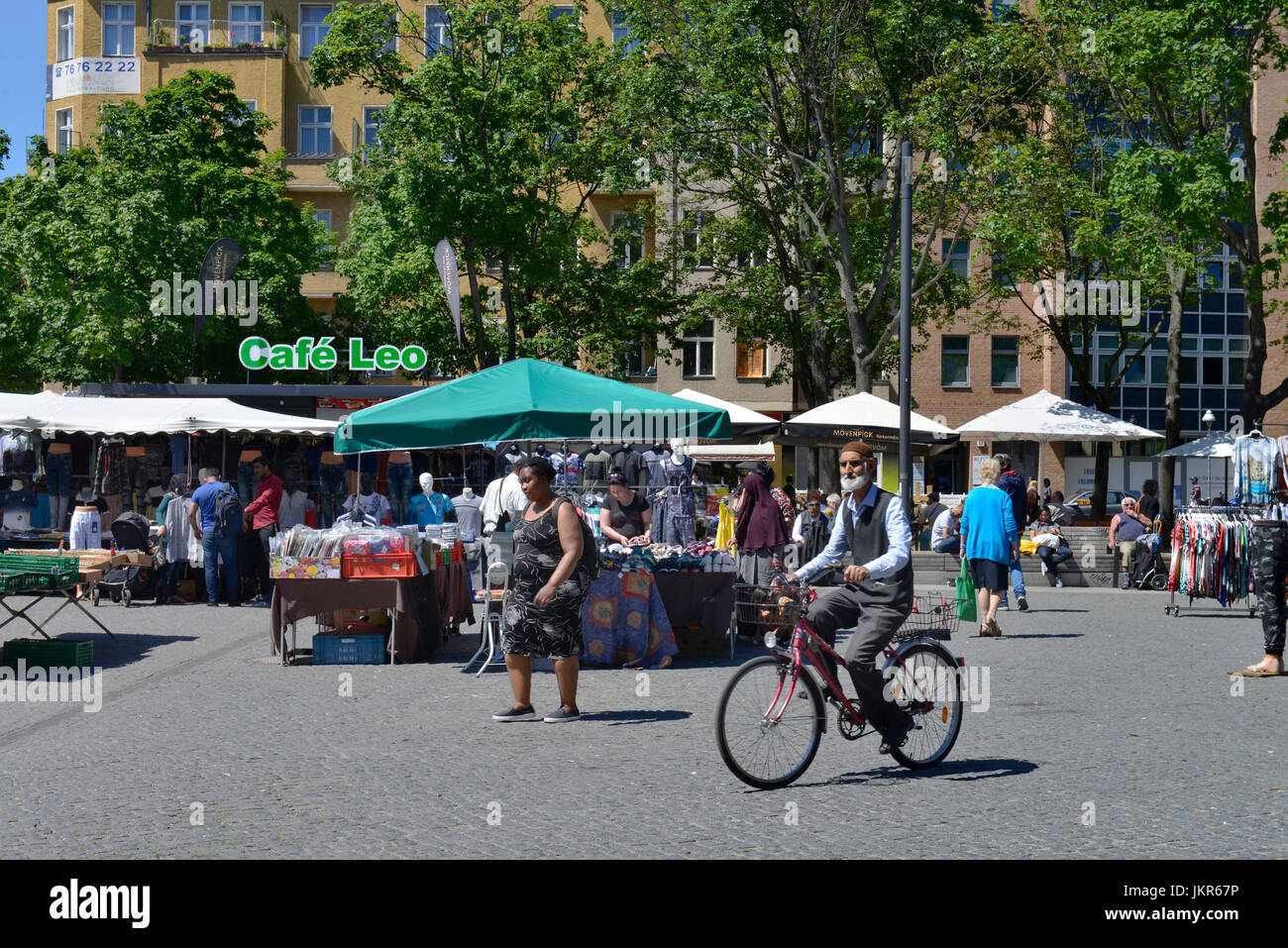 Weekly market, place Leopold, Wedding, middle, Berlin, Germany, Wochenmarkt, Leopoldplatz, Mitte, Deutschland Stock Photo