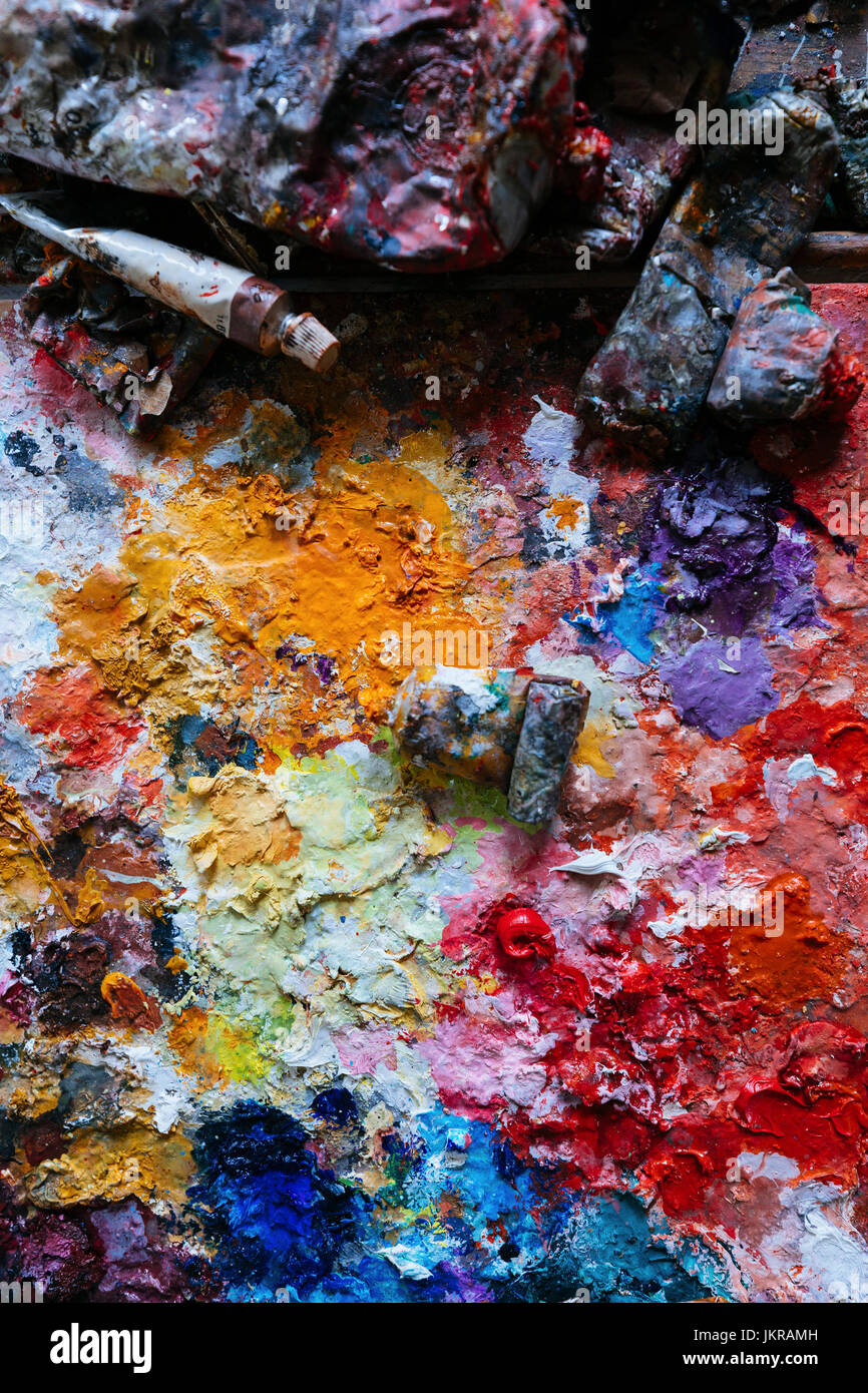 Messy Colours Messy paints hi-res stock photography and images - Alamy