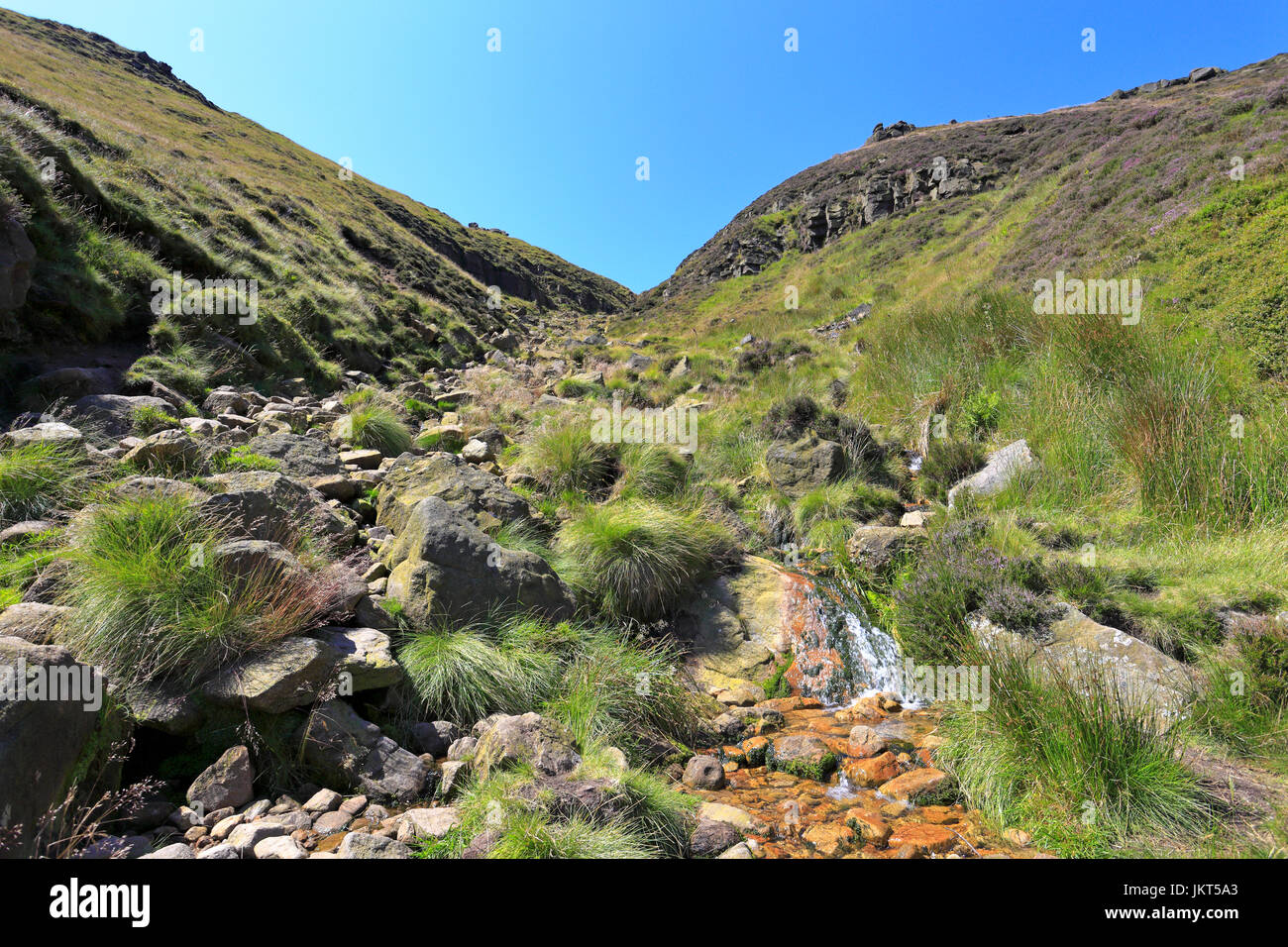 Grindsbrook Clough the old Pennine Way route on to Kinder Scout, Derbyshire, Peak District National Park, England, UK Stock Photo