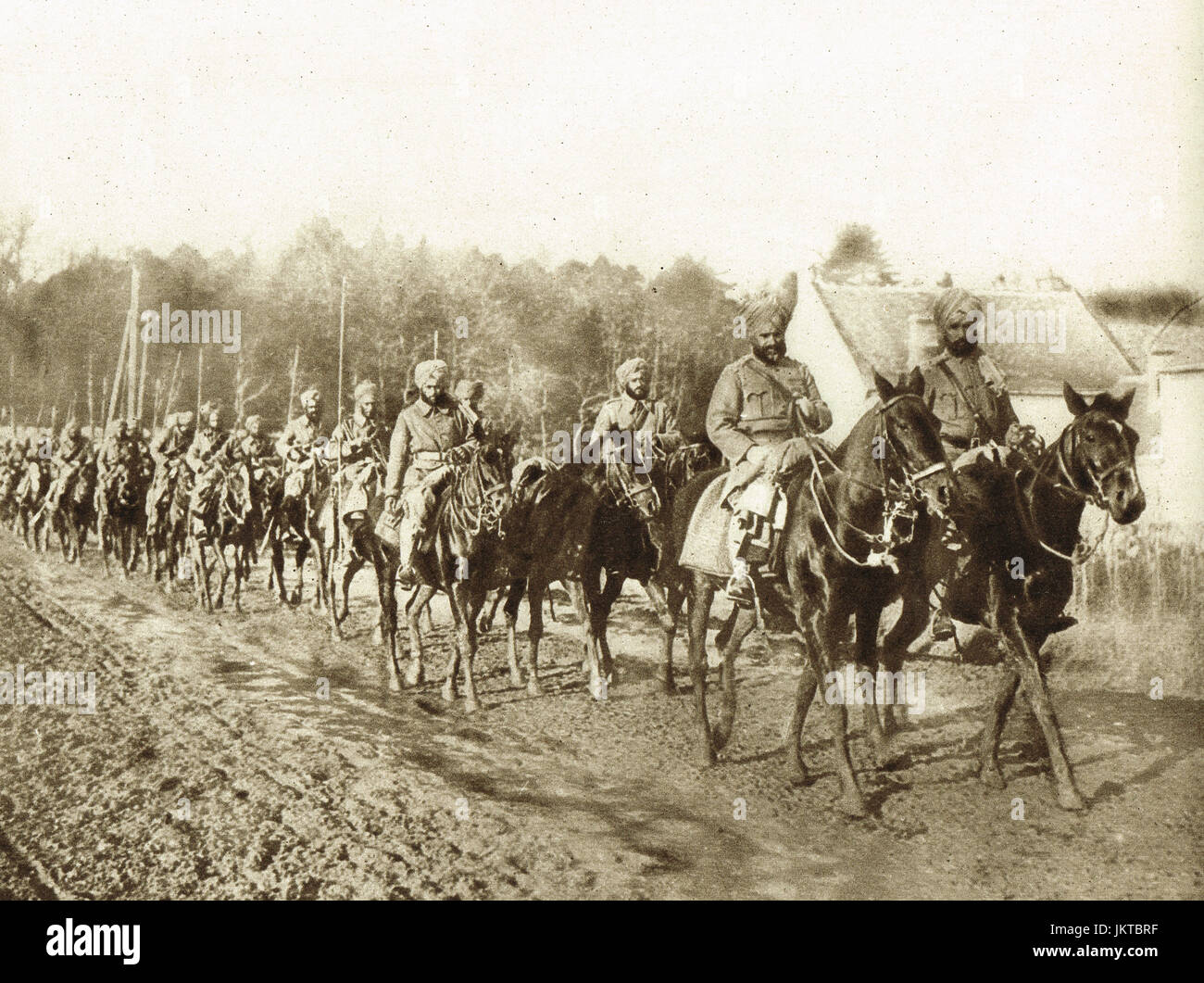 Indian cavalry on march, Franco Belgian border, 1915 Stock Photo
