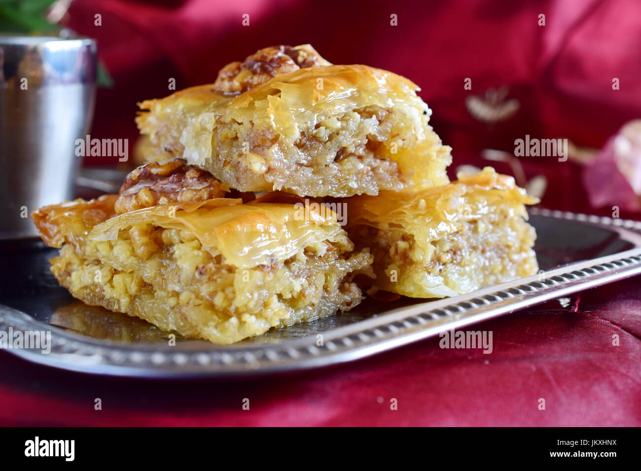 Here's How to Make a Traditional Greek Baklava + Photos