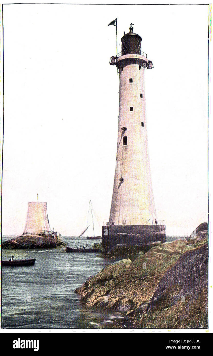 Loading stores at Eddystone Lighthouse in 1925 Stock Photo