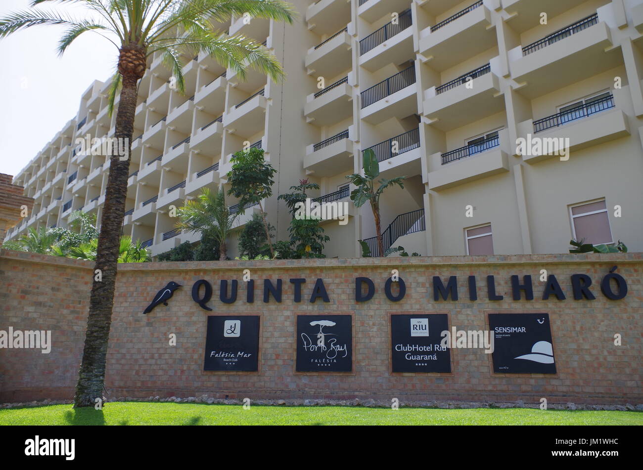 Riu Hotel in Quinta do Milharo, Olhos de Agua. Albufeira, Portugal Stock Photo