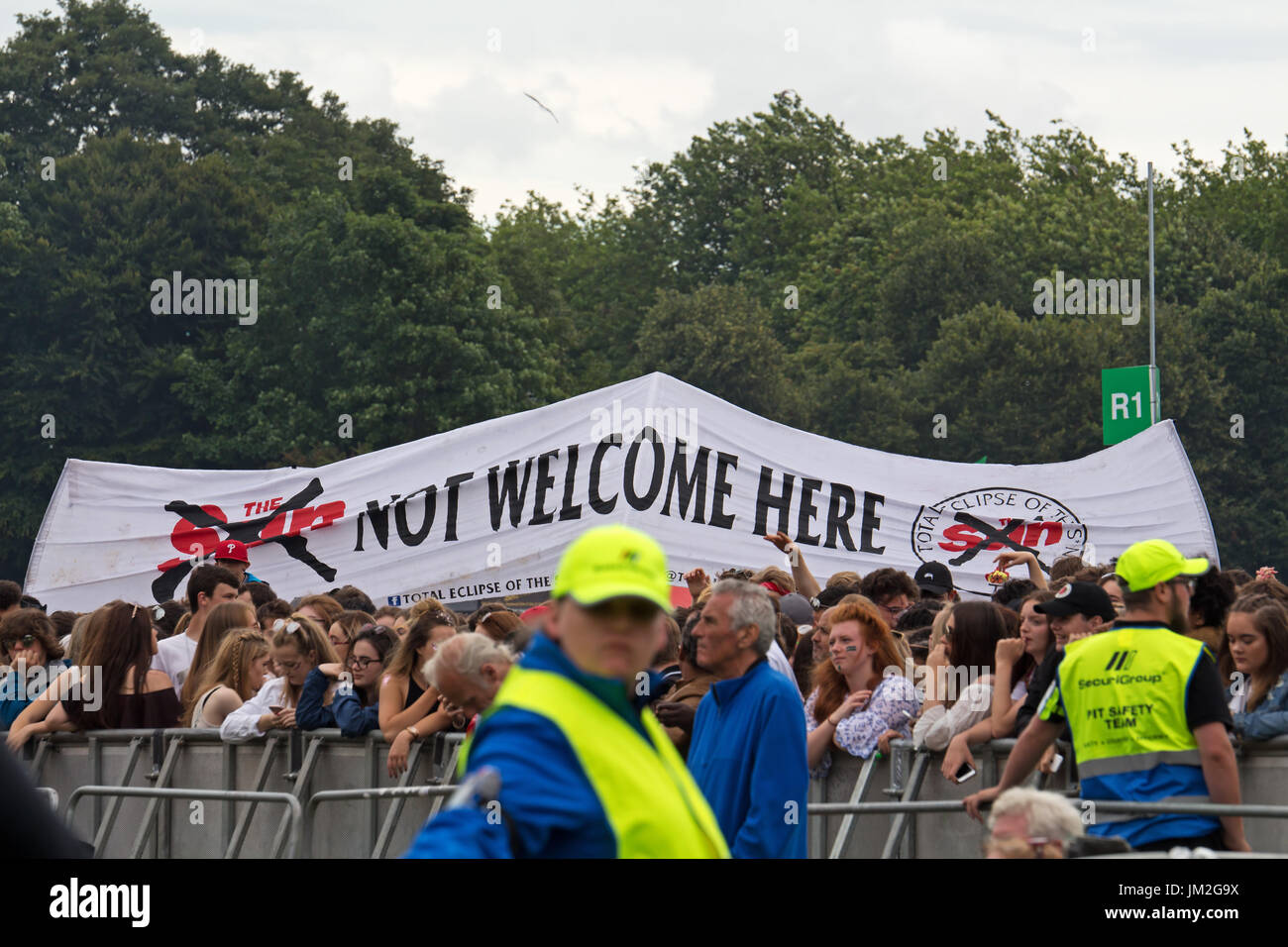 The Sun not welcome here banner on show at the Liverpool International Music Festival in Sefton Park Stock Photo