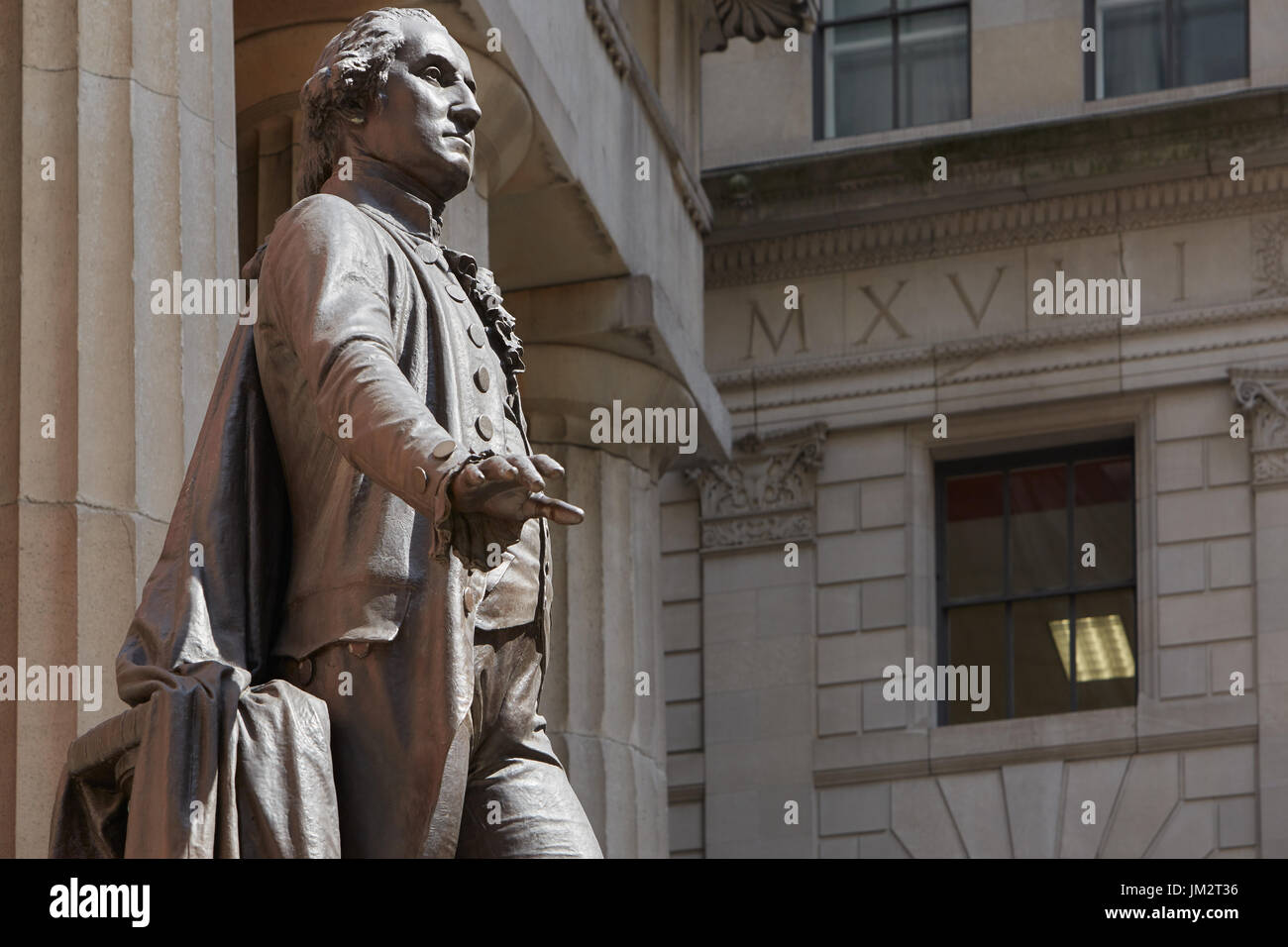 George Washington statue in front of Federal Hall, New York Stock Photo ...