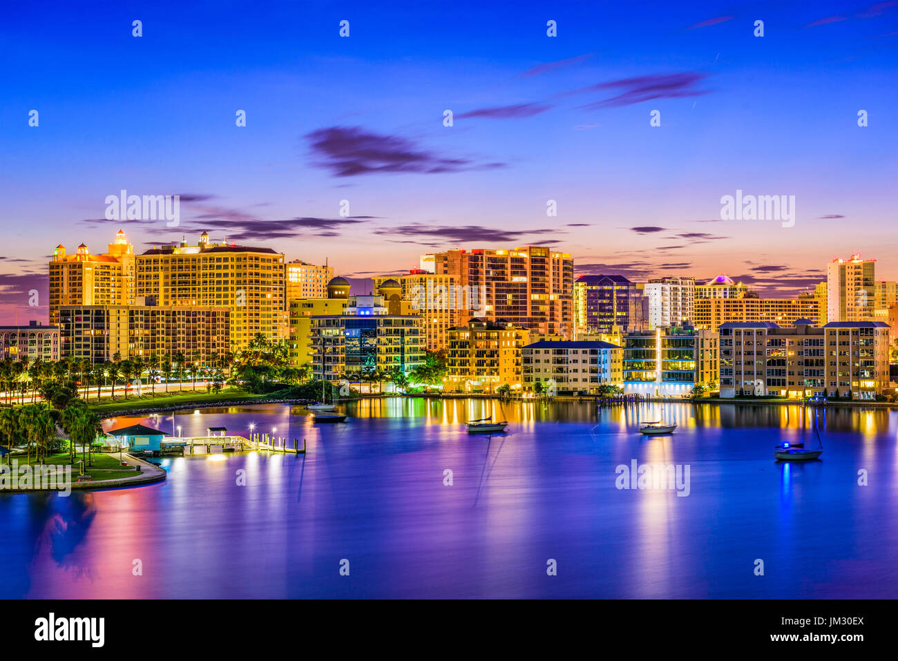 Sarasota, Florida, USA downtown skyline on the bay Stock Photo - Alamy