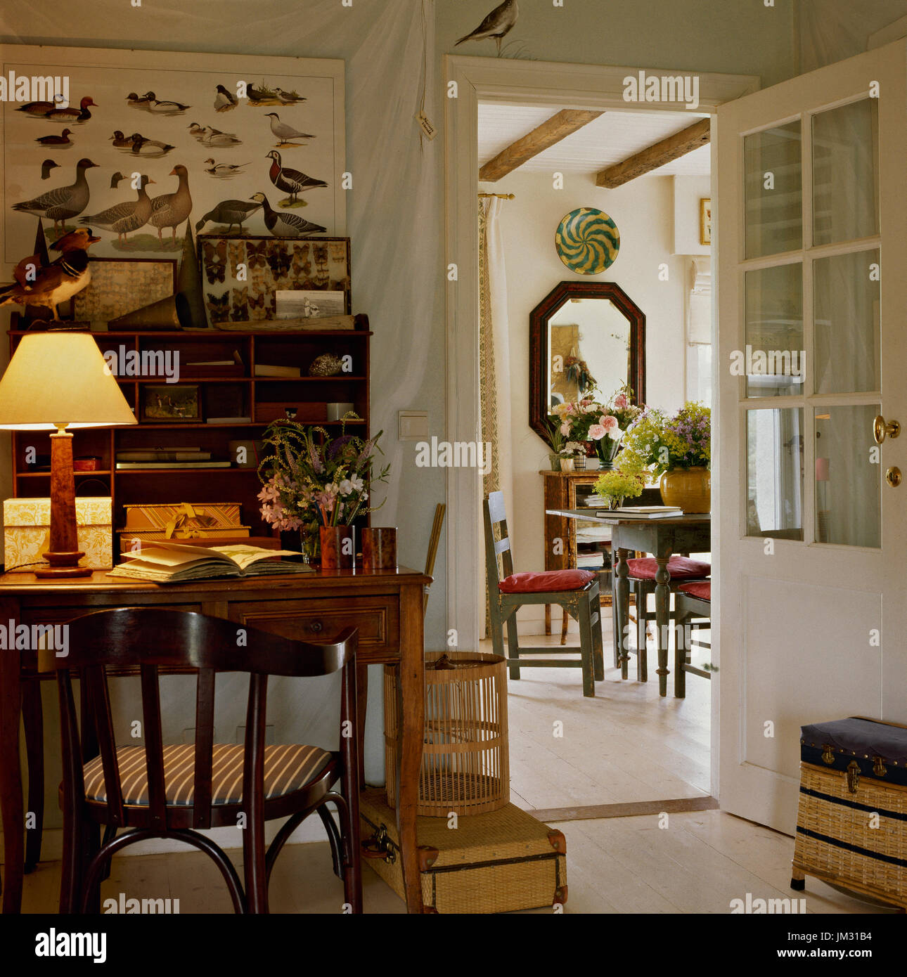 Interiors sitting room country hi-res stock photography and images - Alamy