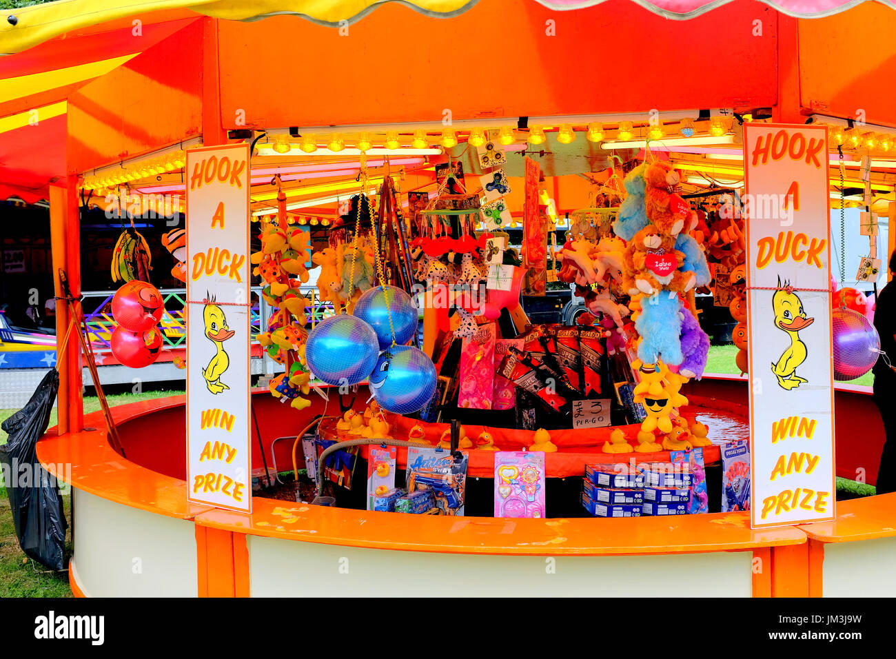 Tibshelf, Derbyshire, UK. July 22, 2017. A Fairground HookaDuck stall