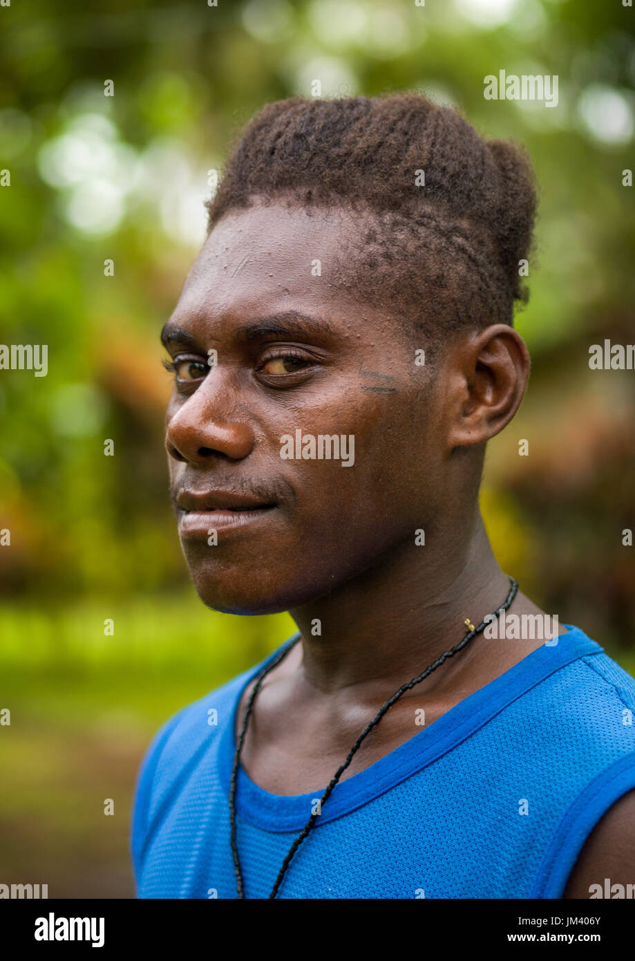 Ni-Vanuatu man with traditional head binding, Malampa Province, Malekula Island, Vanuatu Stock Photo