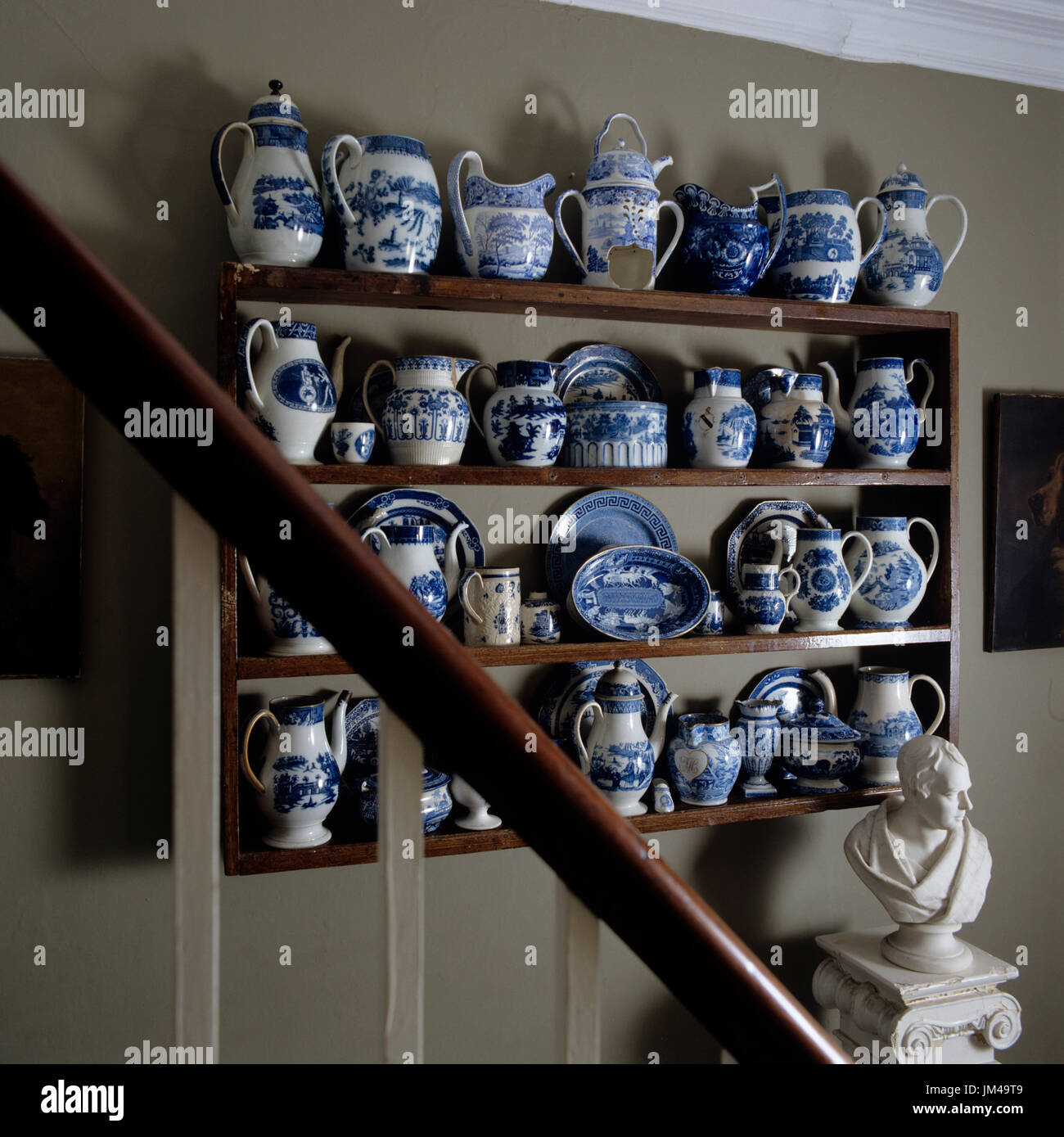 Extensive display hires stock photography and images Alamy