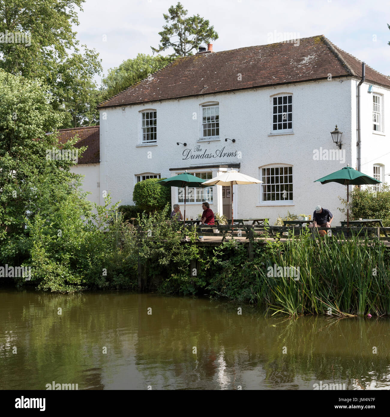 An old English pub. The Dundas Arms on the and Avon Canal at Kintbury, Berkshire,England