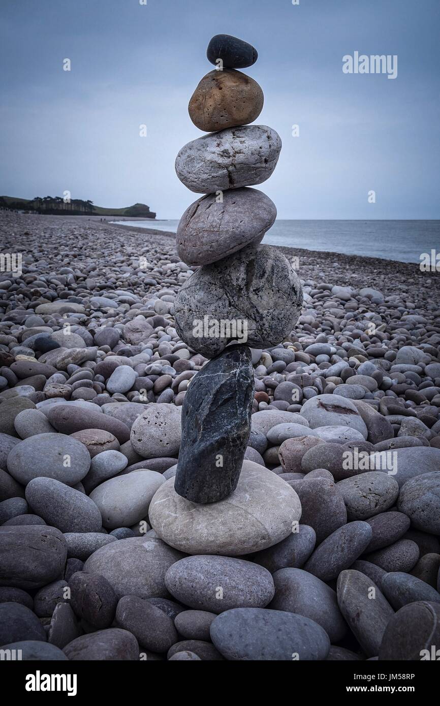 Pibble Statue Pebble statue hi-res stock photography and images - Alamy