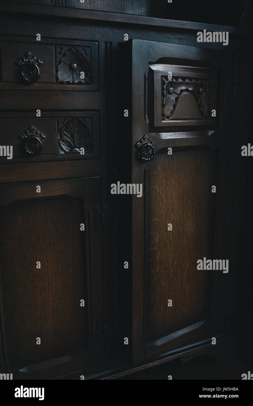 Mahogany furniture hires stock photography and images Alamy