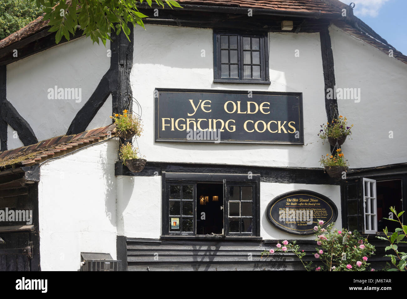 15th century 'Ye Olde Fighting Cocks' public house, Abbey Mill Lane, St