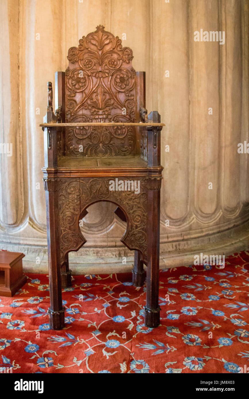 Minbar Definition Minbar mimbar hi-res stock photography and images - Alamy