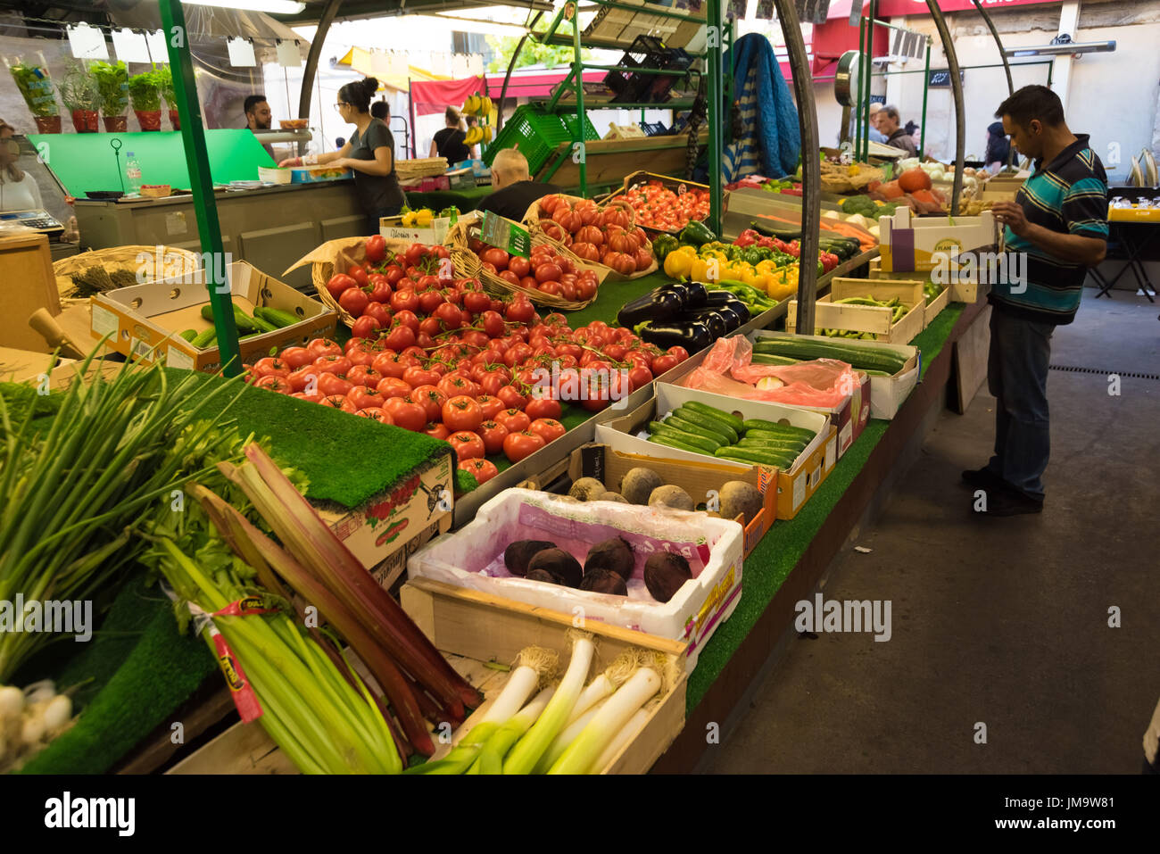 Paris, Marche des Enfants Rouges, rue de Bretagne Stock Photo