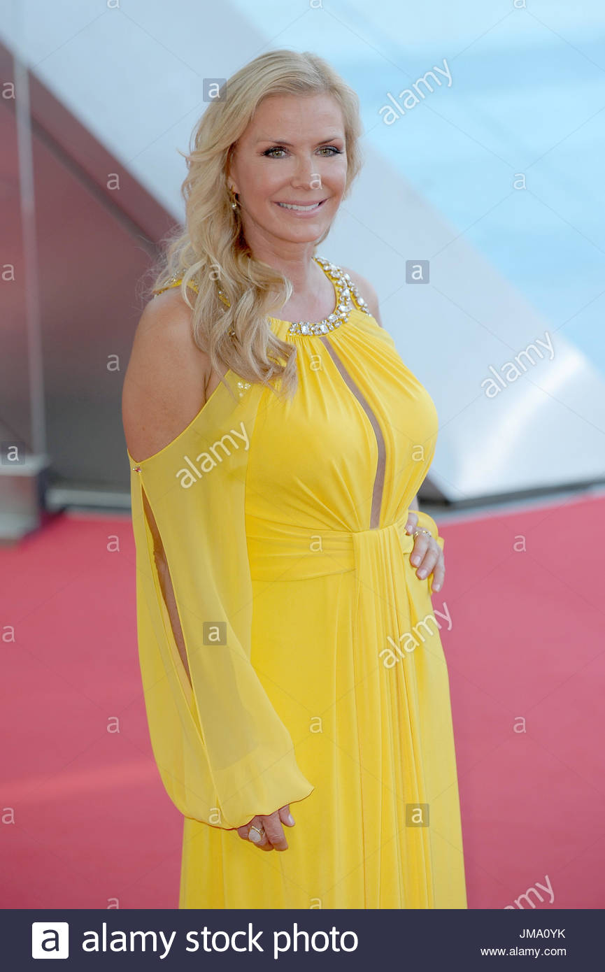 13+ Images of Katherine Kelly Lang - Nayra Gallery