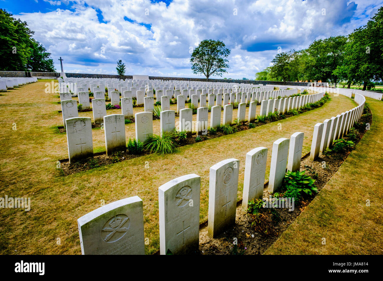 Sanctuary Wood Cemetery is a Commonwealth War Graves Commission cemetery for the dead of the First World War near Ypres, in Belgium Stock Photo