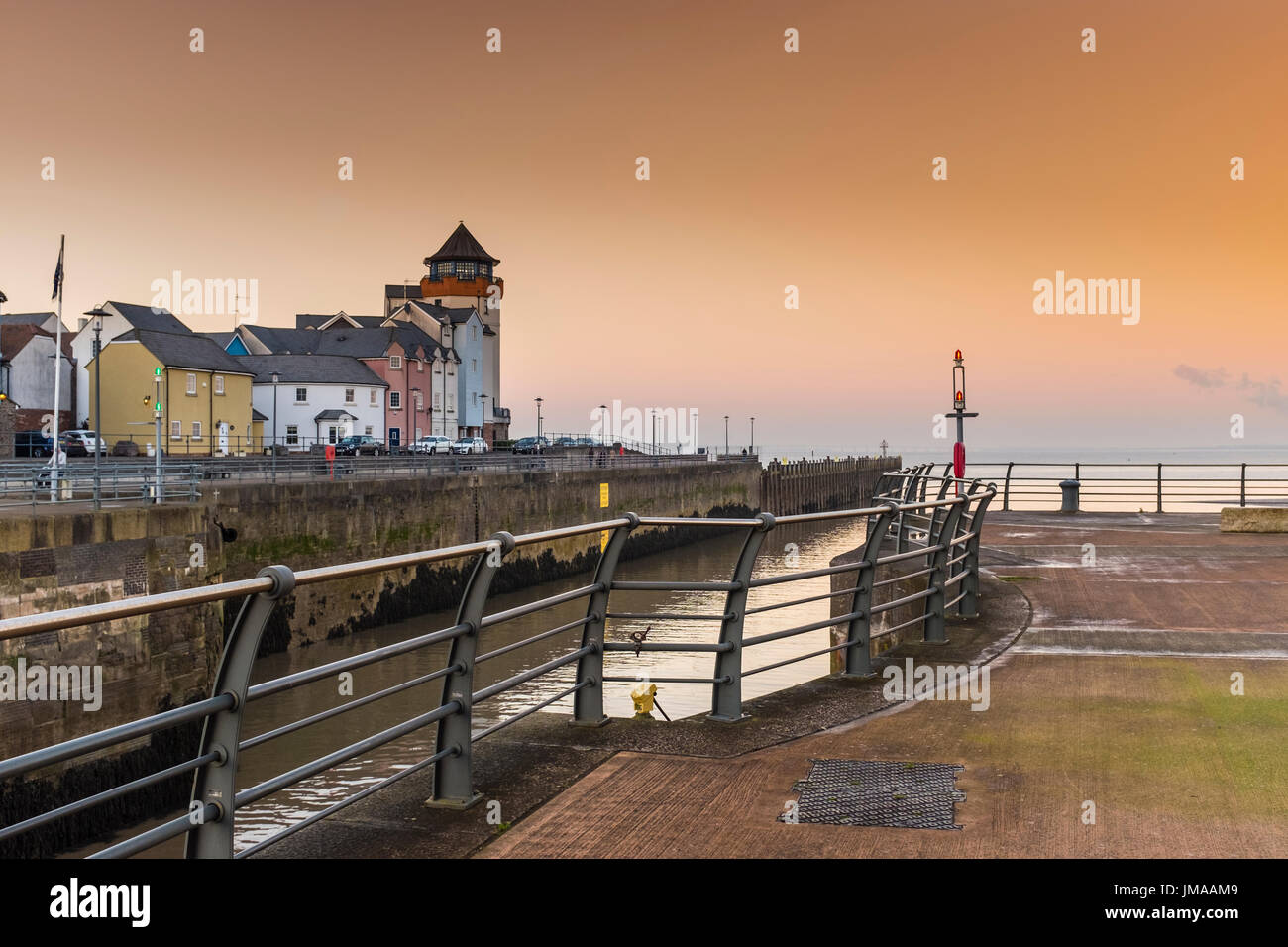 Old Pier and Regeneration of Portishead Marina with modern apartments
