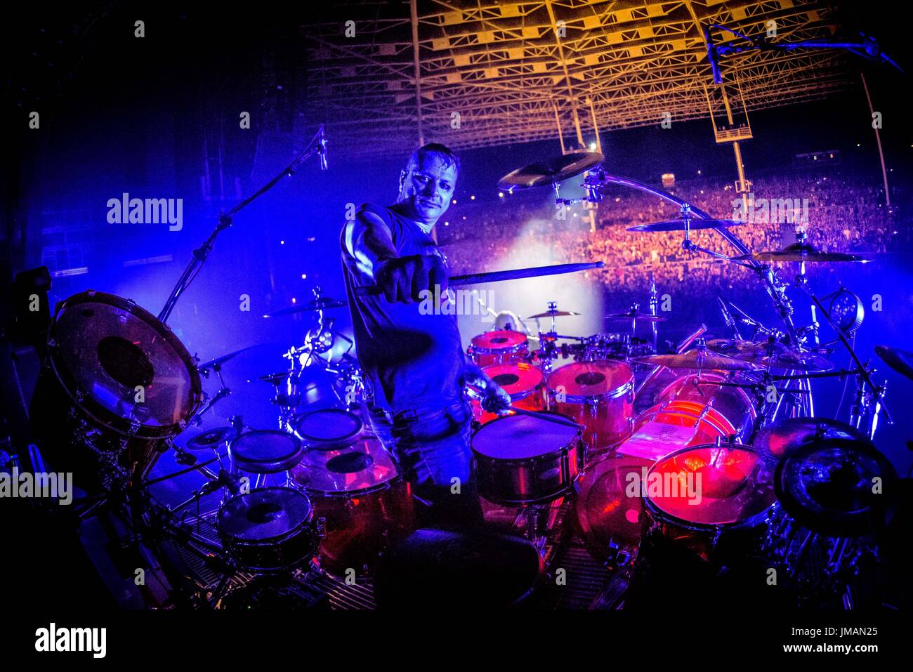 Toronto, Ontario, Canada. 25th July, 2017. American nu metal band 'Korn' blew out the roof of Budweiser Stage in Toronto. Band members: JAMES 'MUNKY' SHAFFER, REGINALD 'FIELDY' ARVIZU, JONATHAN DAVIS, RAY LUZIER and BRIAN 'HEAD' WELCH Credit: Igor Vidyashev/ZUMA Wire/Alamy Live News Stock Photo