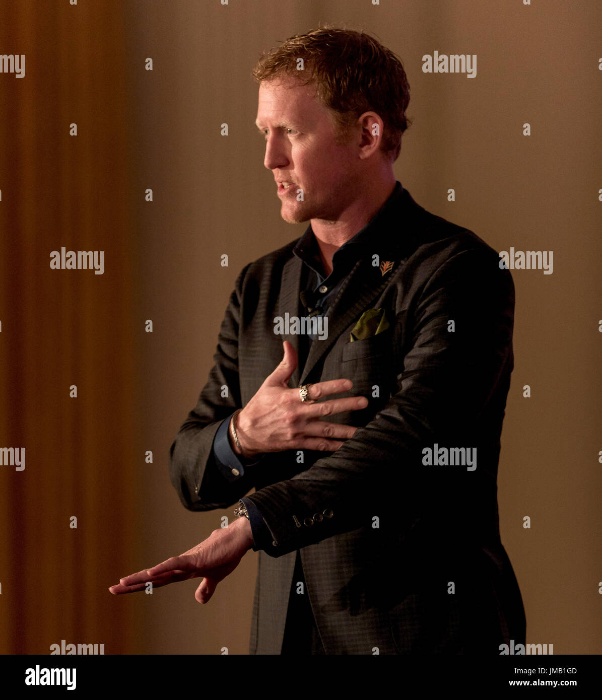 Robert j o’neill hi-res stock photography and images - Alamy
