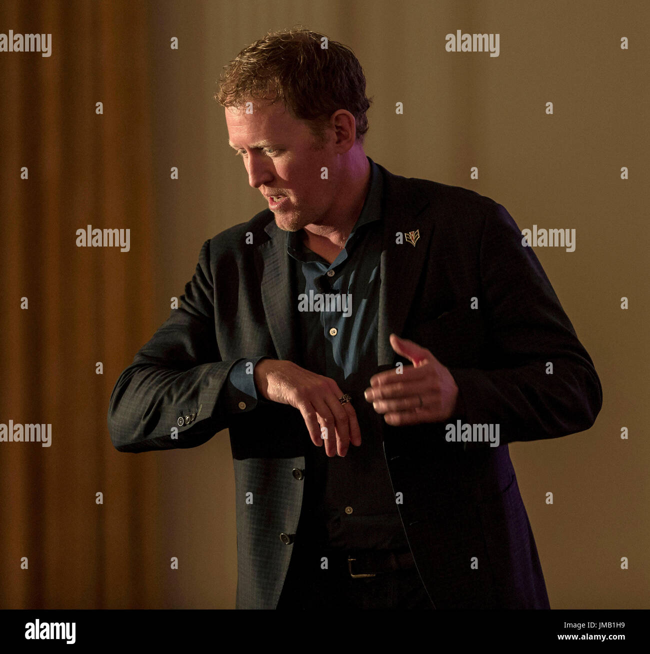 Robert j o’neill hi-res stock photography and images - Alamy
