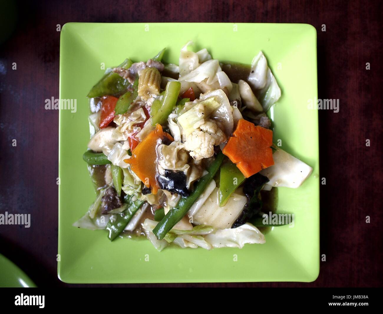 Photo of an Asian mixed vegetable food called Chop Suey Stock Photo Alamy