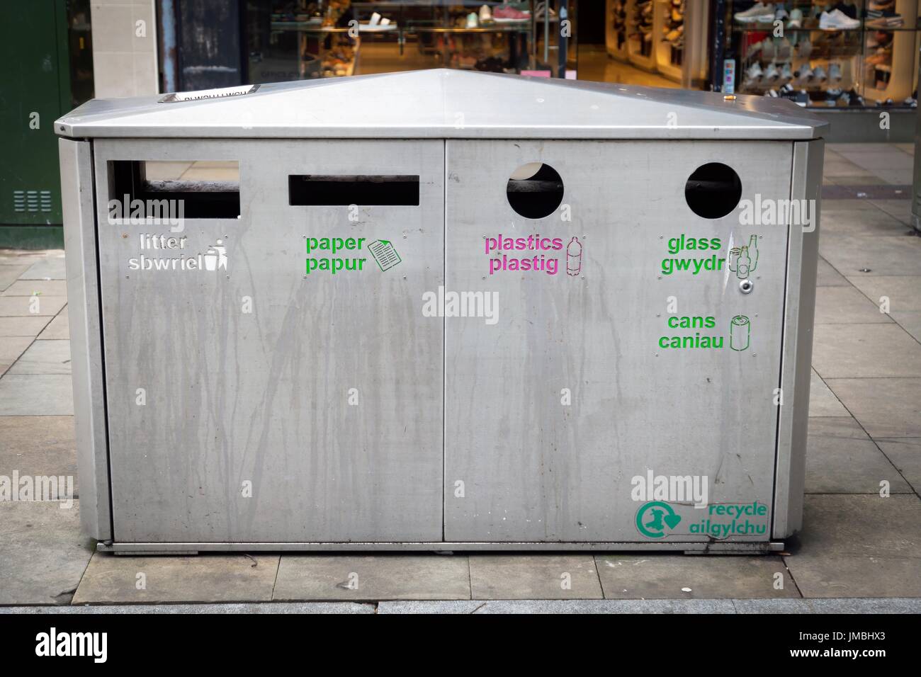 Bilingual recycling bin Stock Photo