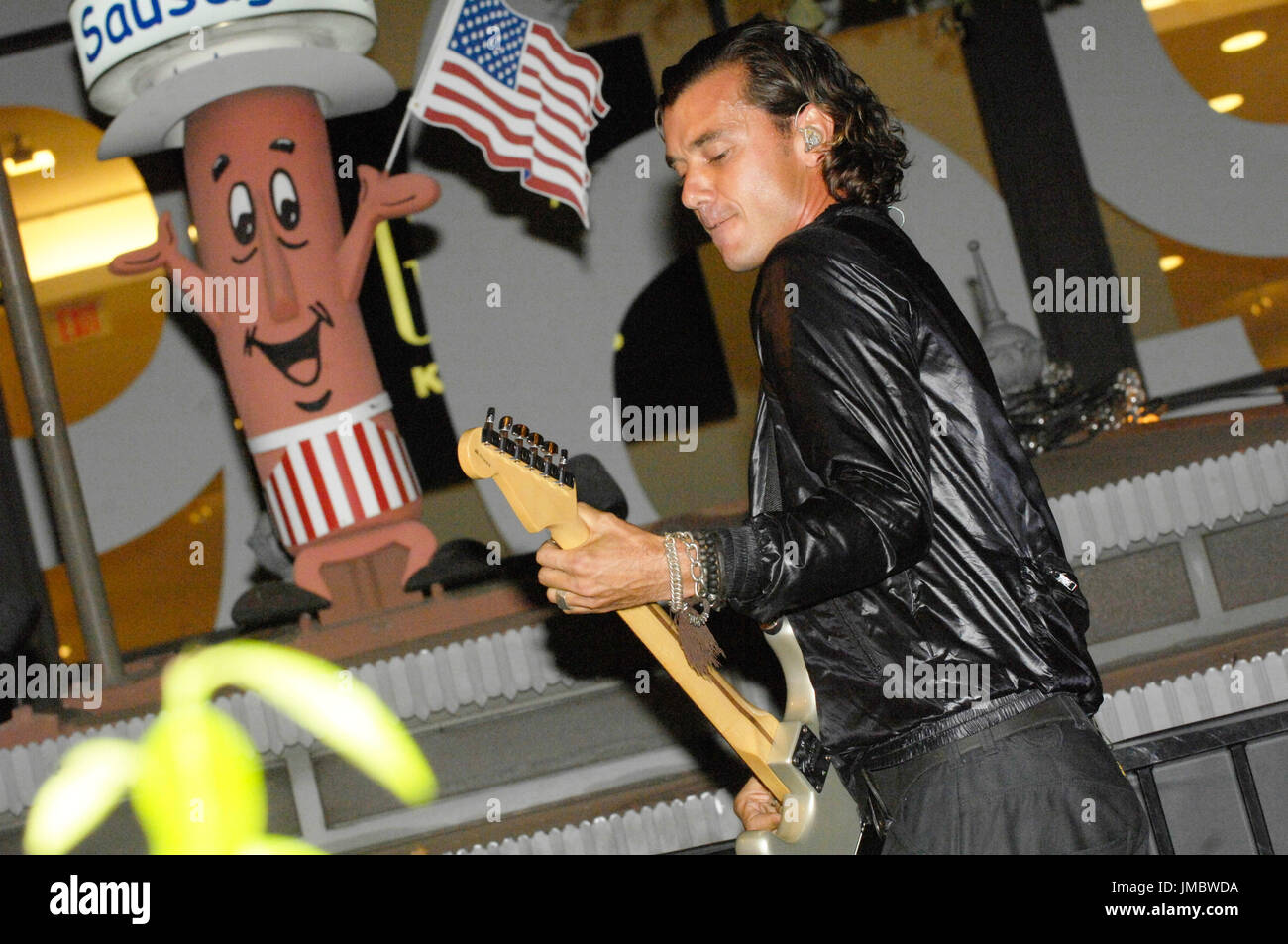 Singer Gavin Rossdale Bush performs Grove August 26,2009 Los Angeles ...