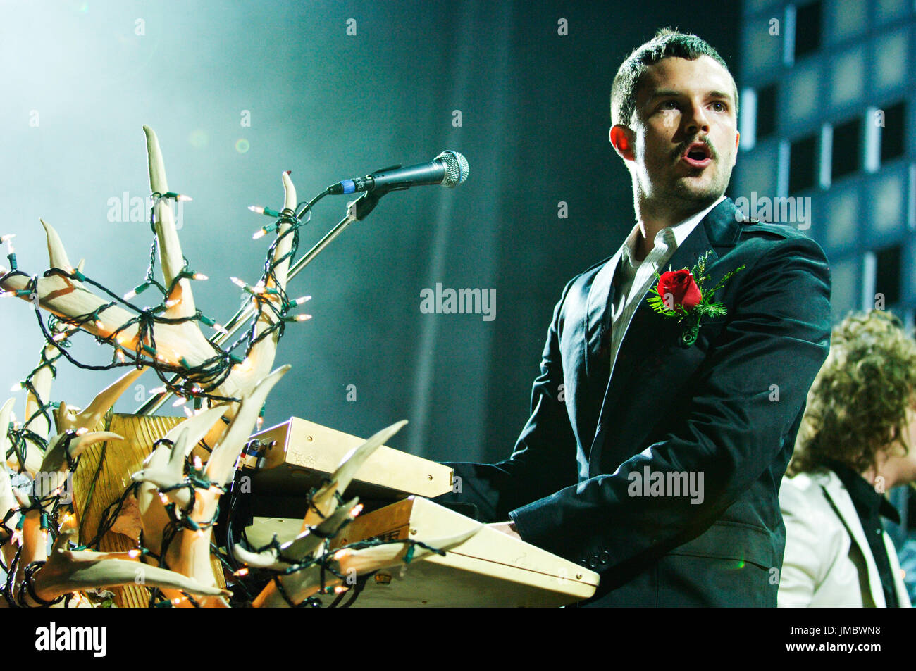 Brandon Flowers Killers performs 2007 KROQ Almost Acoustic Christmas