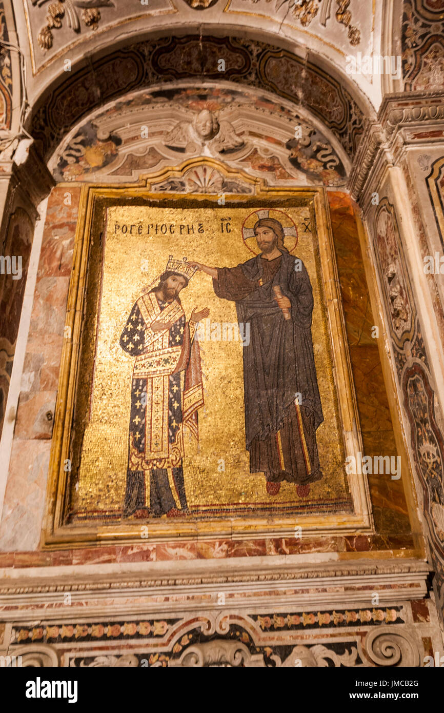 Ruggero II di Silcilia coronation Byzantine mosaic in  Church of Santa Maria dell'Ammiraglio (or Martorana), Palermo, Sicily Stock Photo