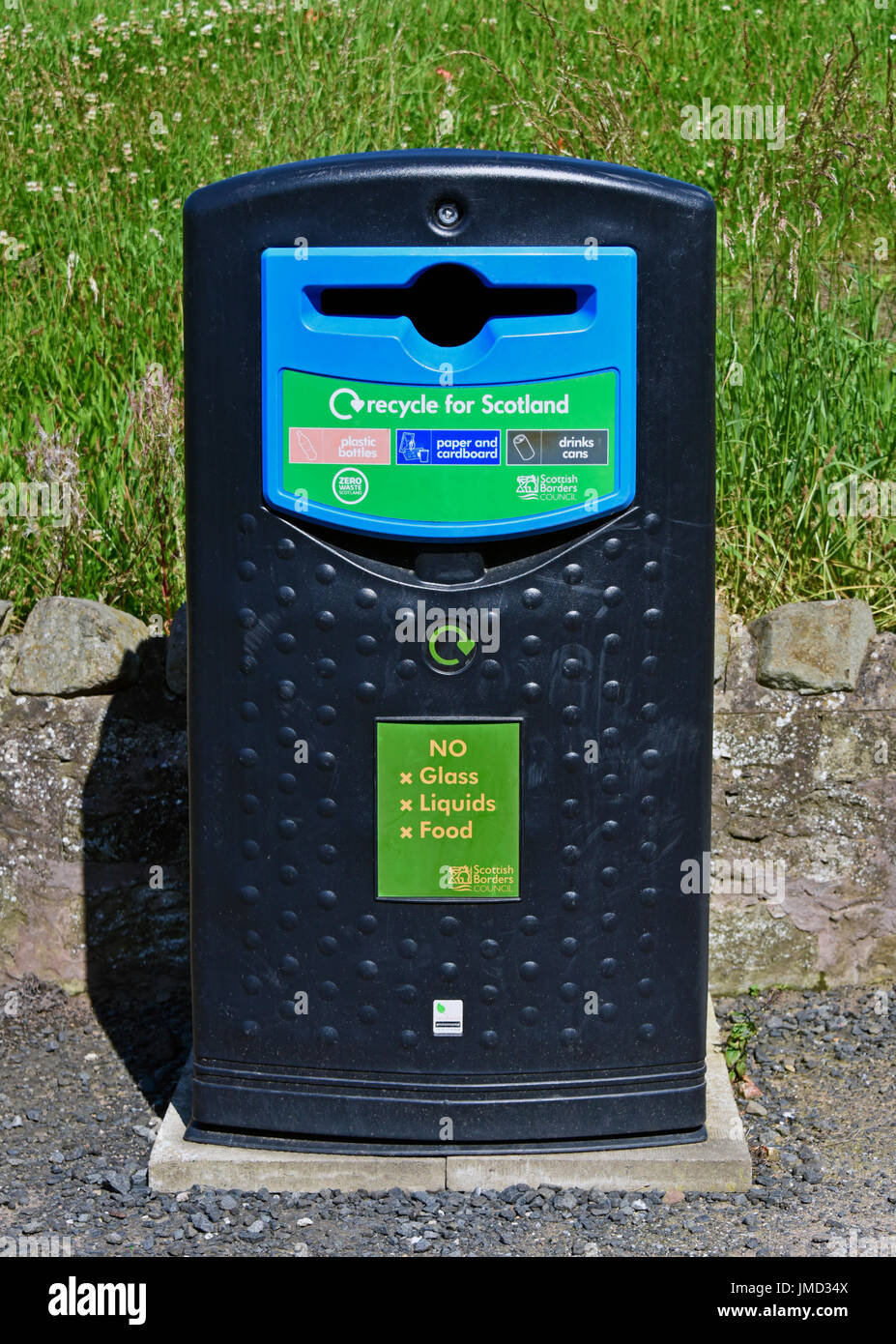 Plastic bottles recycle bin hires stock photography and images Alamy
